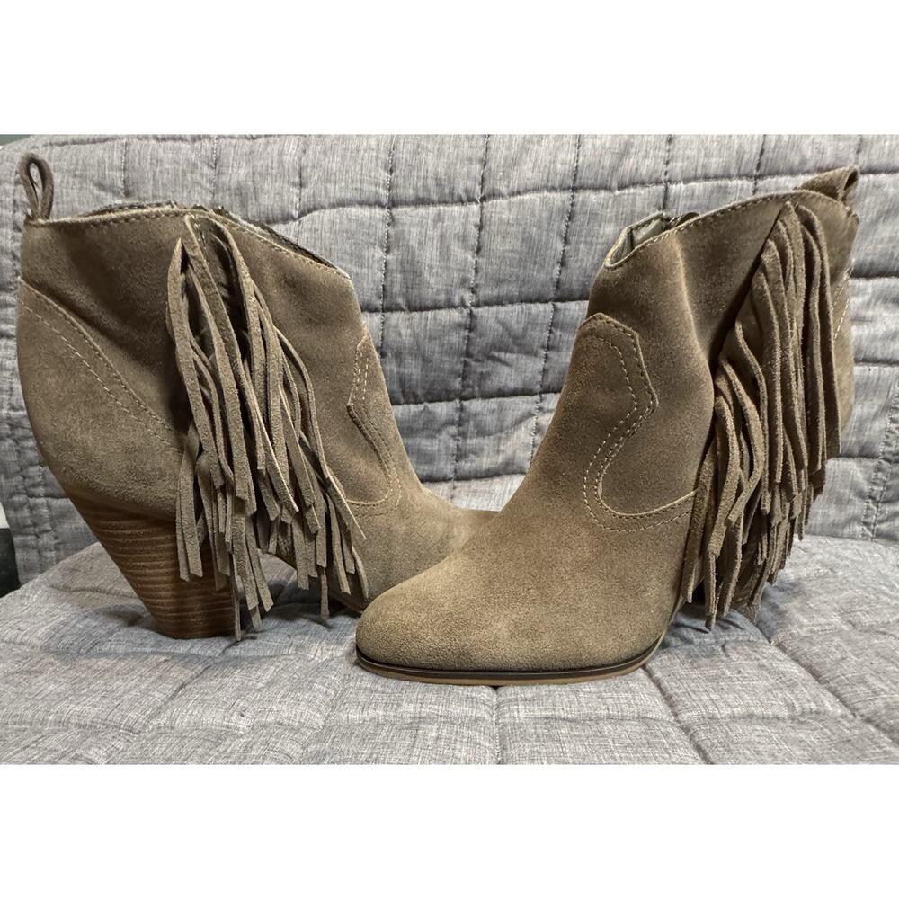 Steve Madden Cian, Block Heel, Side Zip, Booties With Tassels, Taupe, 9.5